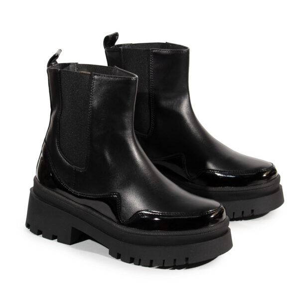 Botas caña media