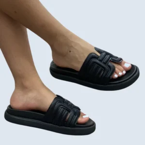 SANDALIA CANOA SUECA CAPELLADA REPUJADA