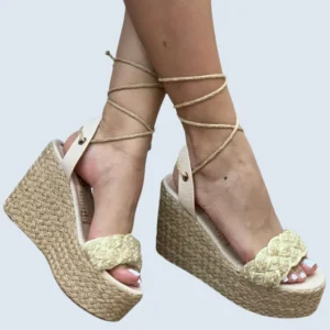 PLATAFORMA EN YUTE CAPELLADA TRENZA Y TIRAS DE AMARRAR