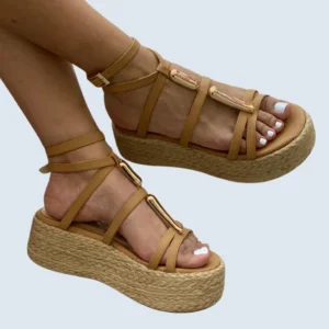 PLATAFORMA EN YUTE CAPELLADA TIRAS CON HERRAJE