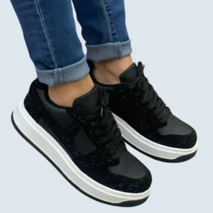 TENIS COMBINADO CON CAPELLADA EN PIEDRAS